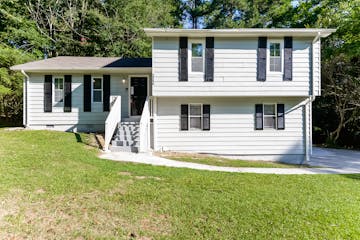 3080 Chippewa Dr Rex, GA 30273